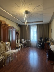 Простора квартира, яка може стати аналогом приватному будинку. фото 12 Простора квартира, яка може стати аналогом приватному будинку. фото 12