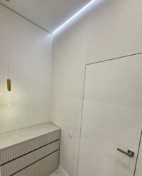 Двокімнатна квартира з ремонтом на Краснова, вид на іподром