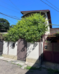 Дворівнева трикімнатна квартира на землі в Хаджибейському районі біля завода Шустов фото 19 Дворівнева трикімнатна квартира на землі в Хаджибейському районі біля завода Шустов фото 19