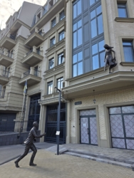 �������� � �� ������, 10 �������, 3 ������ 130 �2, ��� ���� ���� 7