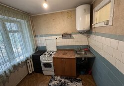 1-кімнатна квартира 31 м2 на 2 поверсі біля парку М. Твена, Черемушки