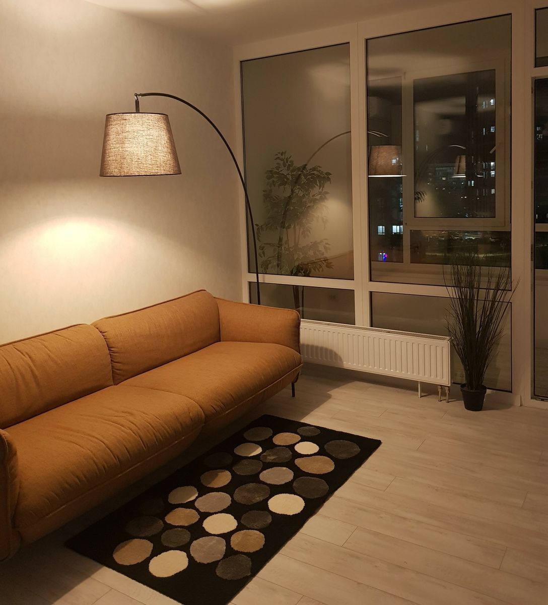 Продаж квартири в ЖК Варшавський плюс фото 1 Продаж квартири в ЖК Варшавський плюс фото 1