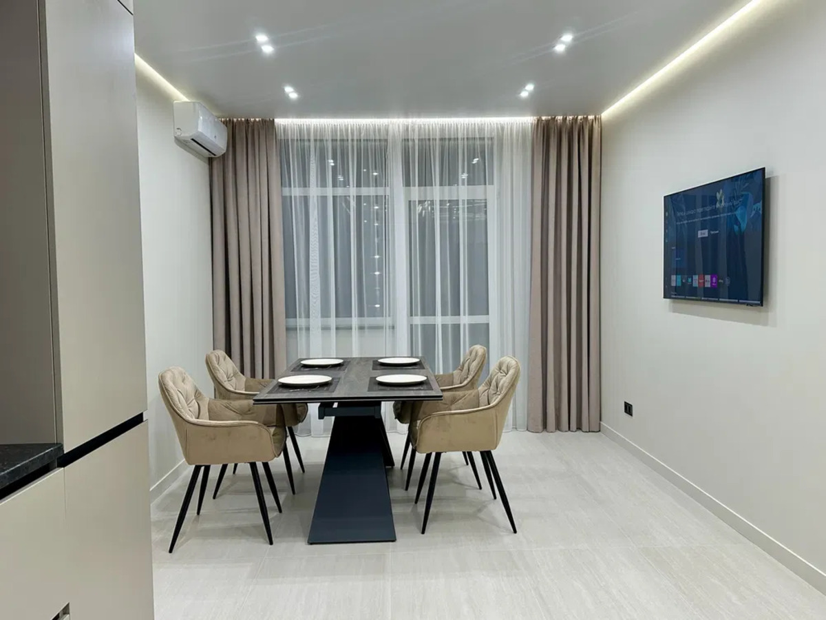 Жк Варшавський 2-х кімн 71кв Дизайн ремонт фото 1 Жк Варшавський 2-х кімн 71кв Дизайн ремонт фото 1