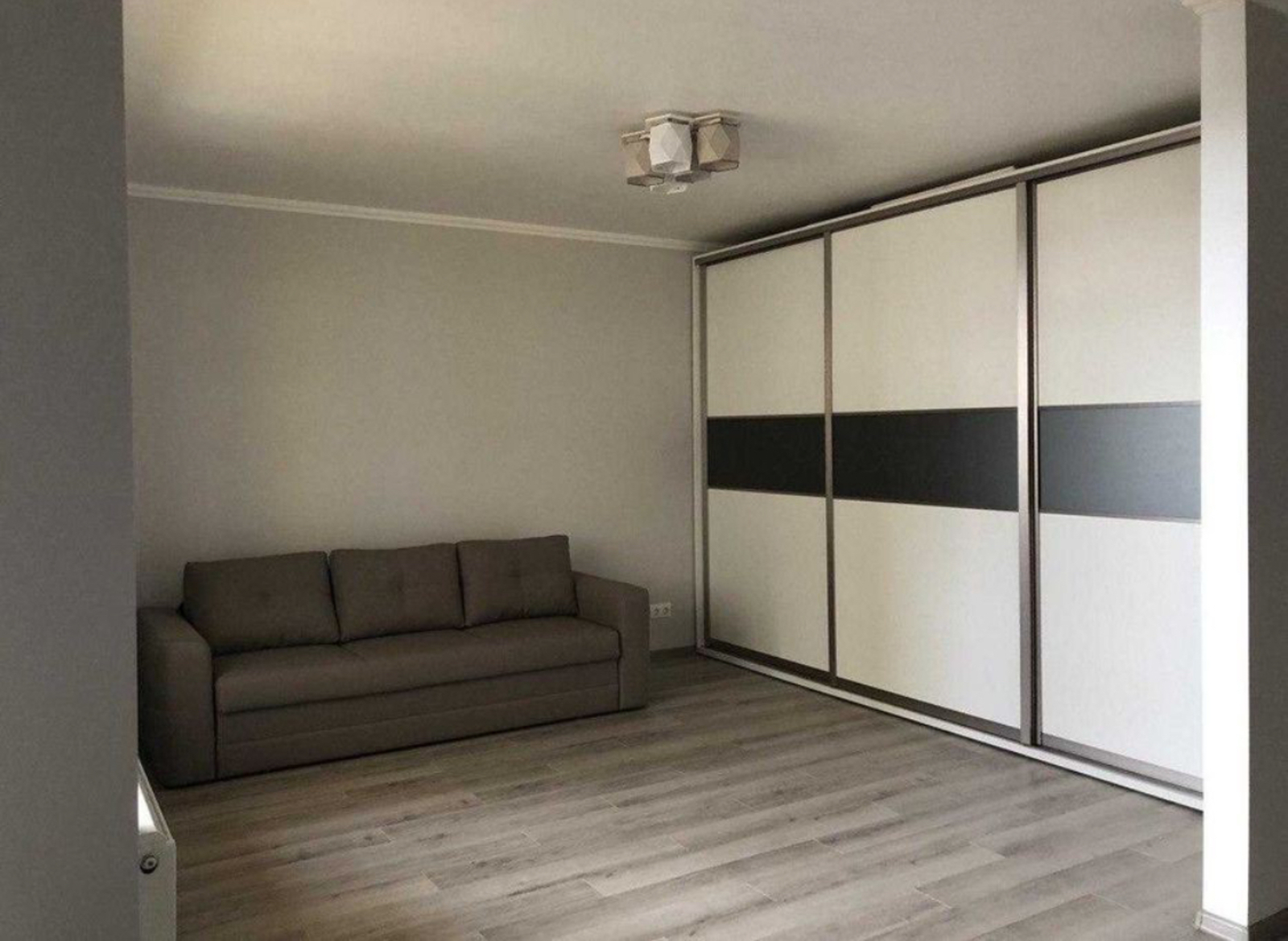 Продаж 1-кімнатної квартири на Нивках фото 1 Продаж 1-кімнатної квартири на Нивках фото 1