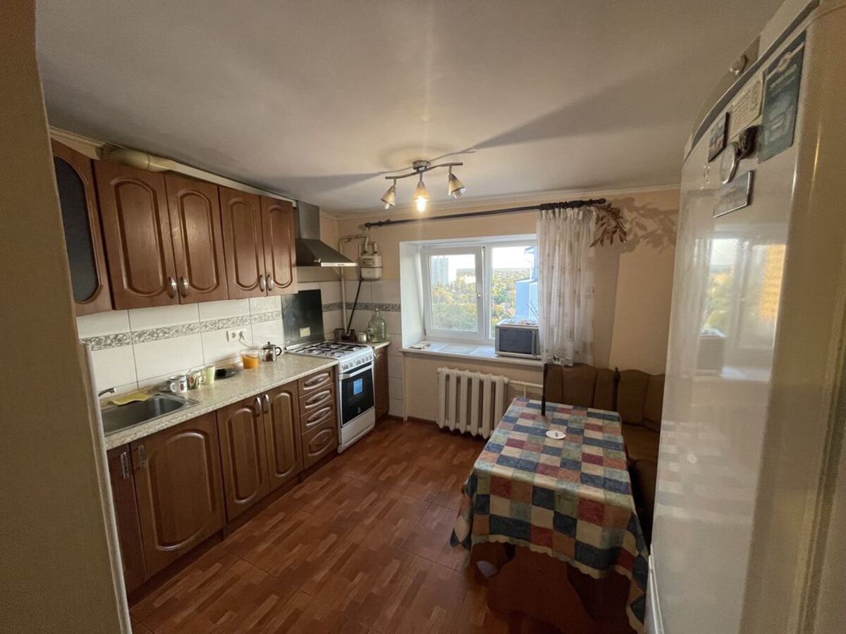 Продаж квартири фото 1 Продаж квартири фото 1