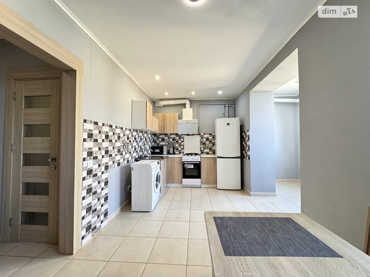 Продаж 1к Івано-Франківськ фото 1 Продаж 1к Івано-Франківськ фото 1