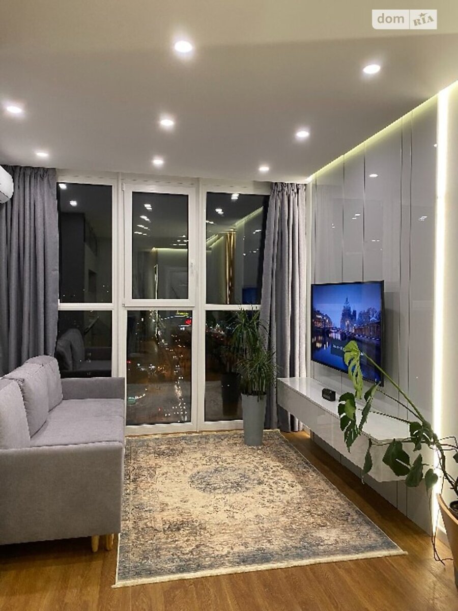 Продаж 3к квартири в ЖК «Obolon SKY» фото 1 Продаж 3к квартири в ЖК «Obolon SKY» фото 1