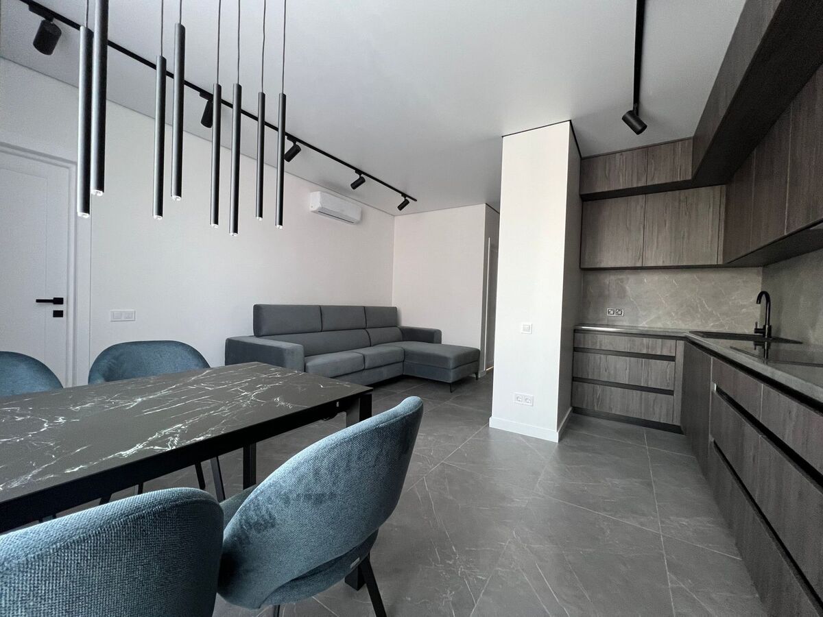 Продаж 3к квартири в ЖК Варшавський плюс фото 1 Продаж 3к квартири в ЖК Варшавський плюс фото 1