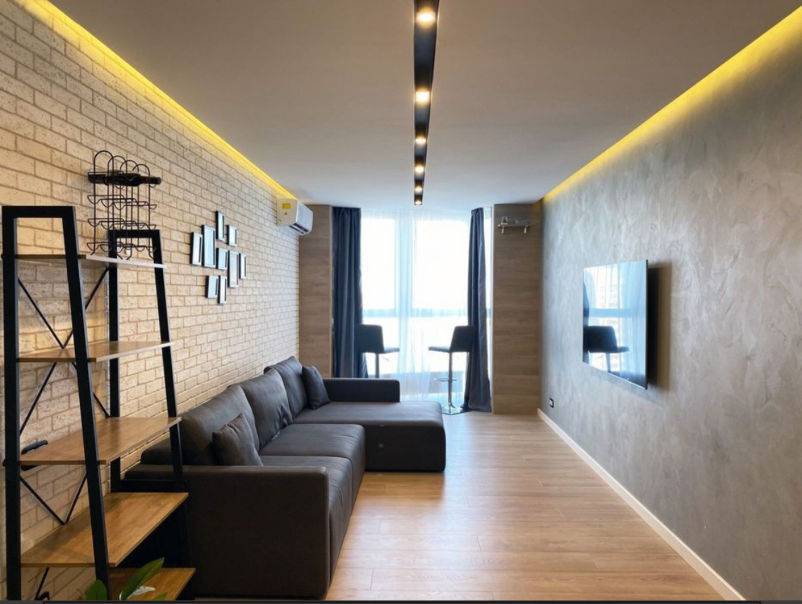 Продаж 3-кімнатної квартири Драгоманова фото 1 Продаж 3-кімнатної квартири Драгоманова фото 1