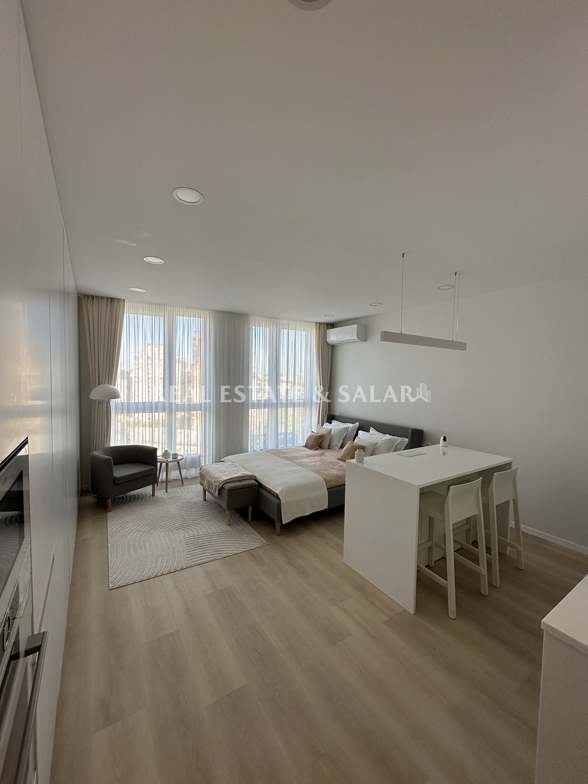 Продаж однокімнатної квартири-студії у ЖК Старт фото 1 Продаж однокімнатної квартири-студії у ЖК Старт фото 1