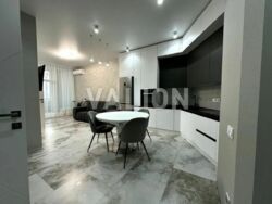 Продаж просторої 1кімн. квартири із сучасним ремонтом в ЖК бізнес-класу 'Manhattan city'. фото 3 Продаж просторої 1кімн. квартири із сучасним ремонтом в ЖК бізнес-класу 'Manhattan city'. фото 3