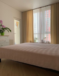 Продаж однокімнатної квартири ЖК Варшавський фото 1 Продаж однокімнатної квартири ЖК Варшавський фото 1