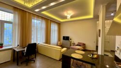 Продаж 2к квартири ст.м Площа Українських Героїв фото 2 Продаж 2к квартири ст.м Площа Українських Героїв фото 2