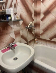  3-  , , 68.8 . , 7/9  5