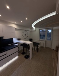 Продаж просторої двокімнатної квартири фото 2 Продаж просторої двокімнатної квартири фото 2