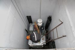   2-     - Montreal House  12