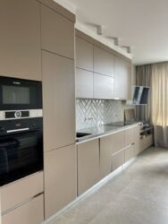 Продам простора 2-к квартира з вдалим функціональним плануванням Tetris Hall. 76 км.м.. фото 2 Продам простора 2-к квартира з вдалим функціональним плануванням Tetris Hall. 76 км.м.. фото 2