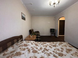 Продаж 1к Пеиропавлівська ,14 фото 3 Продаж 1к Пеиропавлівська ,14 фото 3