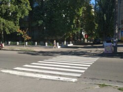 Продаж 2к квартири Троєщина фото 2 Продаж 2к квартири Троєщина фото 2