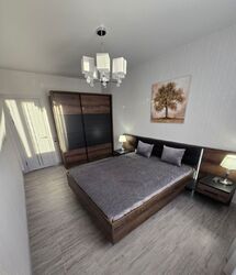  1  , -3,   ., 17, 482, 102 000 $  1