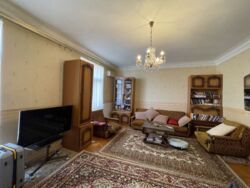 Квартира в Центрі міста Хрещатик Прорізна фото 3 Квартира в Центрі міста Хрещатик Прорізна фото 3