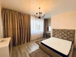    Smart Plaza Obolon ̳  5