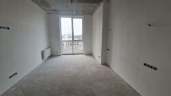  2    Podil Plaza & Residence  6