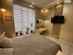  1  40 .   .  2/4    4