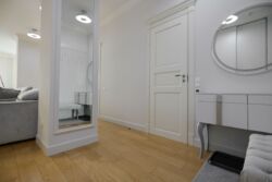 Продаж 3к квартири в ЖК Новопечерські Липки фото 3 Продаж 3к квартири в ЖК Новопечерські Липки фото 3