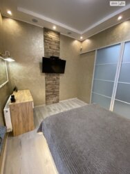  1  40 .   .  2/4    6