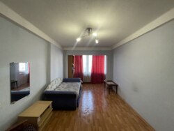 Продається квартира Київ, Святошинський, Шепетовская ул., 24 фото 8 Продається квартира Київ, Святошинський, Шепетовская ул., 24 фото 8