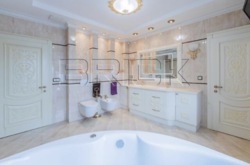 Продаж 3к квартири на просп. Лобановського фото 7 Продаж 3к квартири на просп. Лобановського фото 7