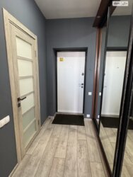  1  41.9 .   .   Green Life  11