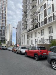 Продаж 2к квартири 121 кв. м на вул. Максимовича 24 фото 10 Продаж 2к квартири 121 кв. м на вул. Максимовича 24 фото 10