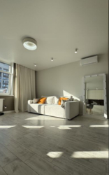 Квартира 59 кв Варшавський, перша черга Ретровіль евродвушка фото 1 Квартира 59 кв Варшавський, перша черга Ретровіль евродвушка фото 1