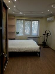 Продаж 5к квартири ст.м Іподром фото 1 Продаж 5к квартири ст.м Іподром фото 1