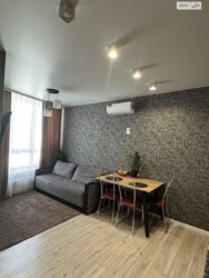  1  42.2 .   .   Green Side  3