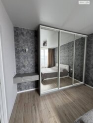  1  42.2 .   .   Green Side  7