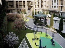 Простора квартира в історичному центрі Києва, поруч з Андріївським узвозом фото 3 Простора квартира в історичному центрі Києва, поруч з Андріївським узвозом фото 3