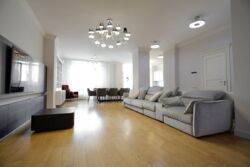 Продаж 3к квартири в ЖК Новопечерські Липки фото 1 Продаж 3к квартири в ЖК Новопечерські Липки фото 1