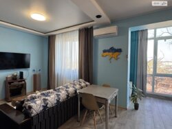  1  41.9 .   .   Green Life  9