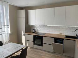 Продам квартиру. Видова з шикарним балконом. ЖК Теремки 48 кв.м фото 2 Продам квартиру. Видова з шикарним балконом. ЖК Теремки 48 кв.м фото 2