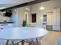 ������ ����������� � ��������� �. ��������, ���� 18