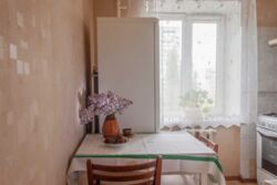 Продаж охайної 2 кімнатної квартири на Воскресенці, просп Воскресенський,3 фото 7 Продаж охайної 2 кімнатної квартири на Воскресенці, просп Воскресенський,3 фото 7