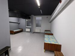  1    CINEMA HOUSE  6