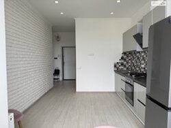  1  42.1 .   .  106, . 40  Green Life  12