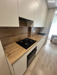  1  37.9 .   .    ONE CLUB HOUSE  2