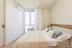  1-  (48 ..)      CityHub  3