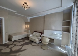 Продаж просторої 4-кімнатної квартири в ЖК “Новопечерські Липки” | Панорамні види | Паркомісце фото 7 Продаж просторої 4-кімнатної квартири в ЖК “Новопечерські Липки” | Панорамні види | Паркомісце фото 7