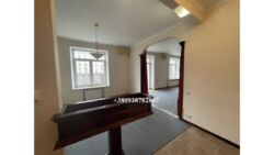 Продаж квартири під ремонт Хрещатик Центр Майдан фото 8 Продаж квартири під ремонт Хрещатик Центр Майдан фото 8